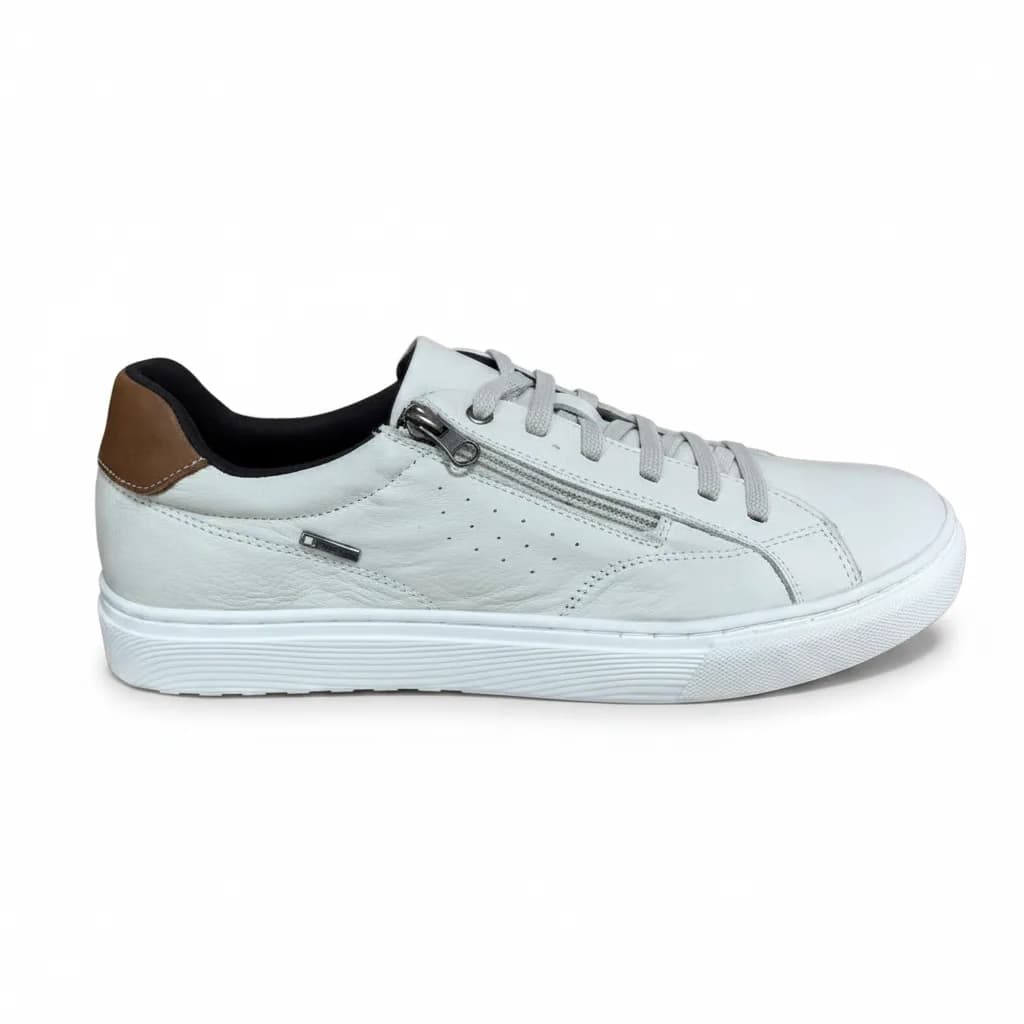 Sapatênis Off White em Couro BX66