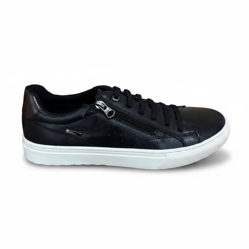 Sapatênis Preto em Couro com Zíper BX66